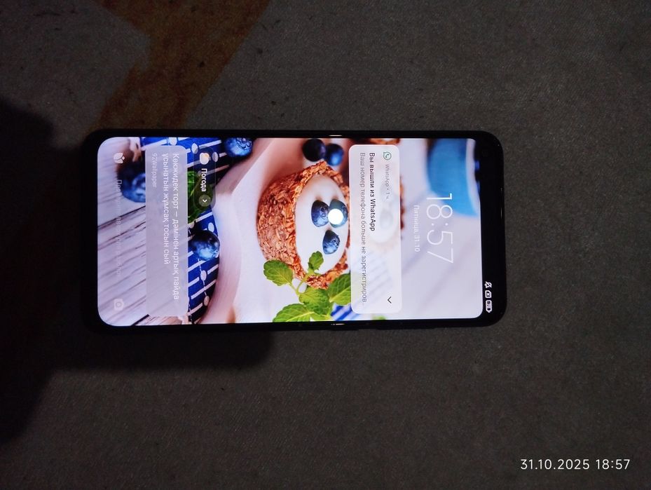 Смартфон Xiaomi REDMI note 10