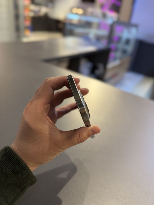 Iphone 15 pro 128gb 88% batarya