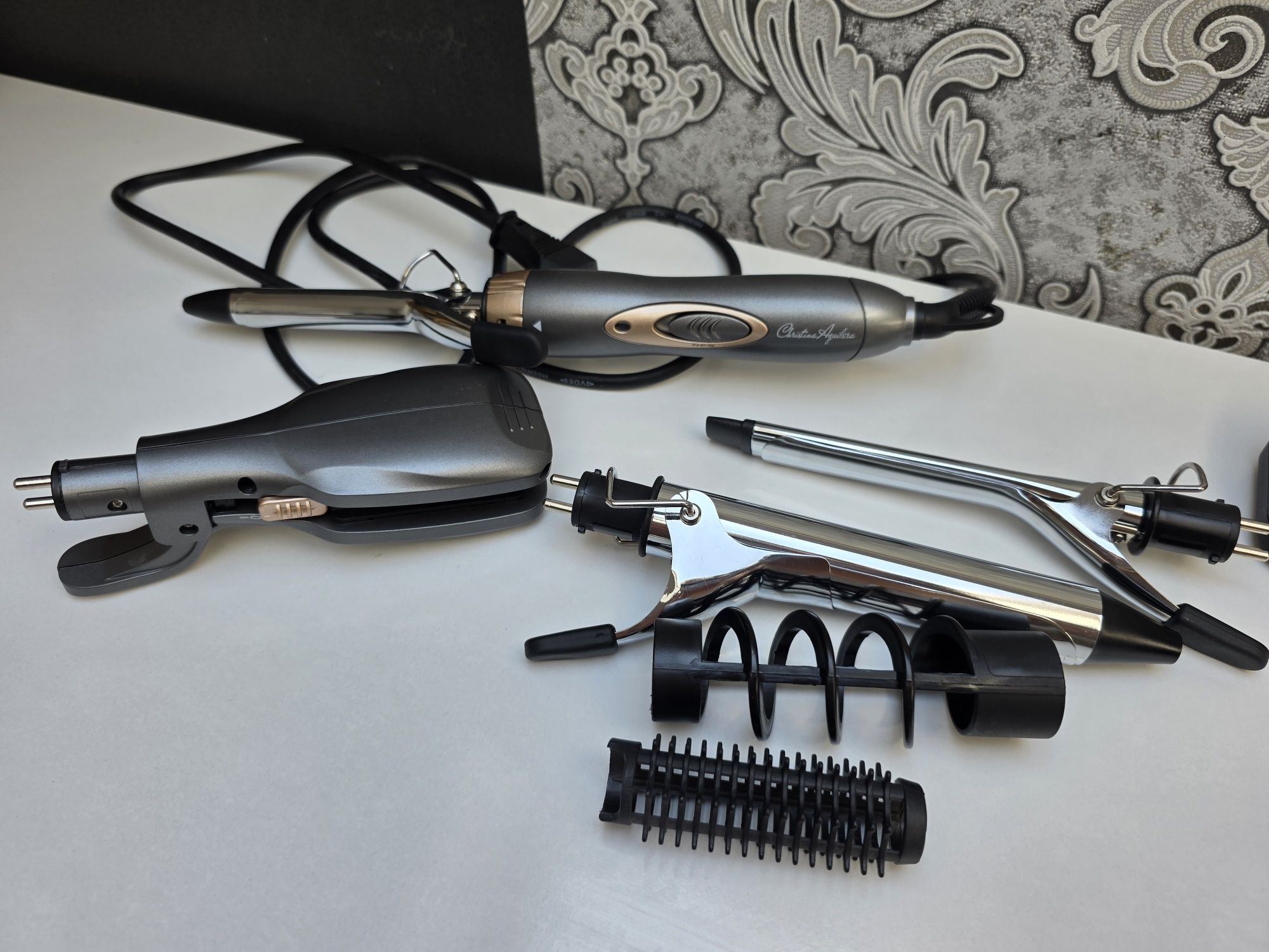 Remington и Chrisrina Aguilera маша и преса за коса