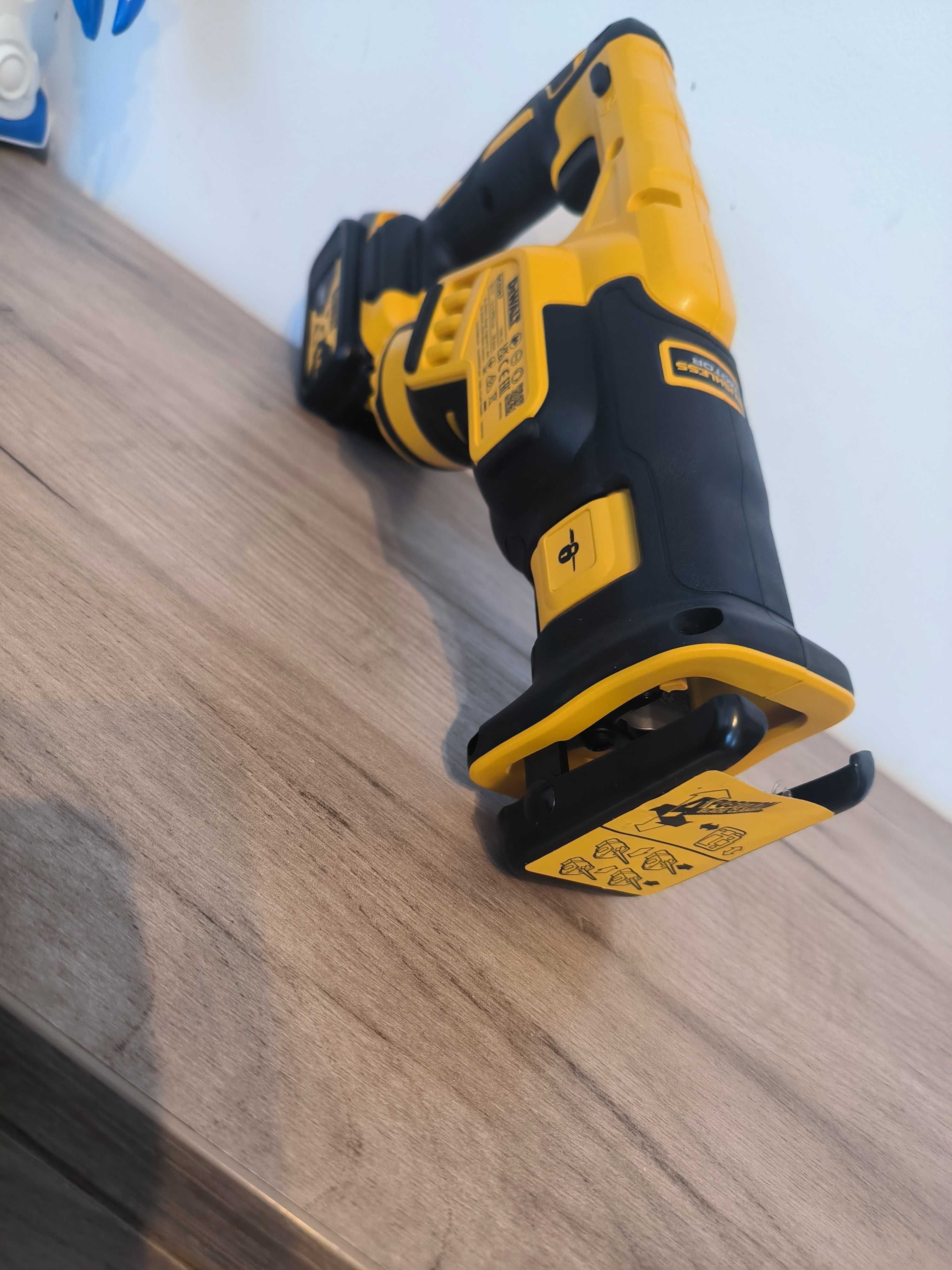 Dewalt Fierastrau sabie Dcs