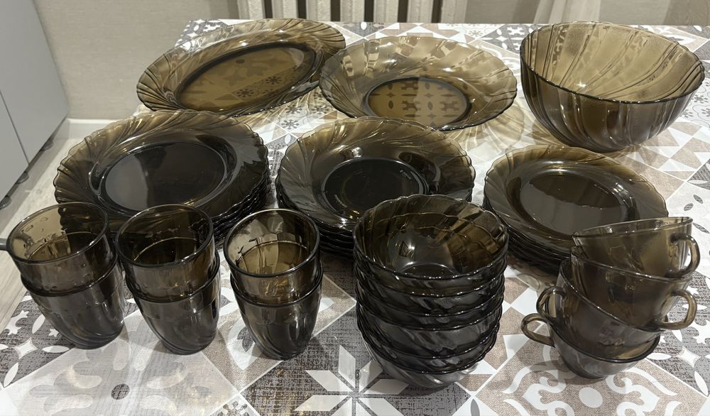 Продам посуду сервиз