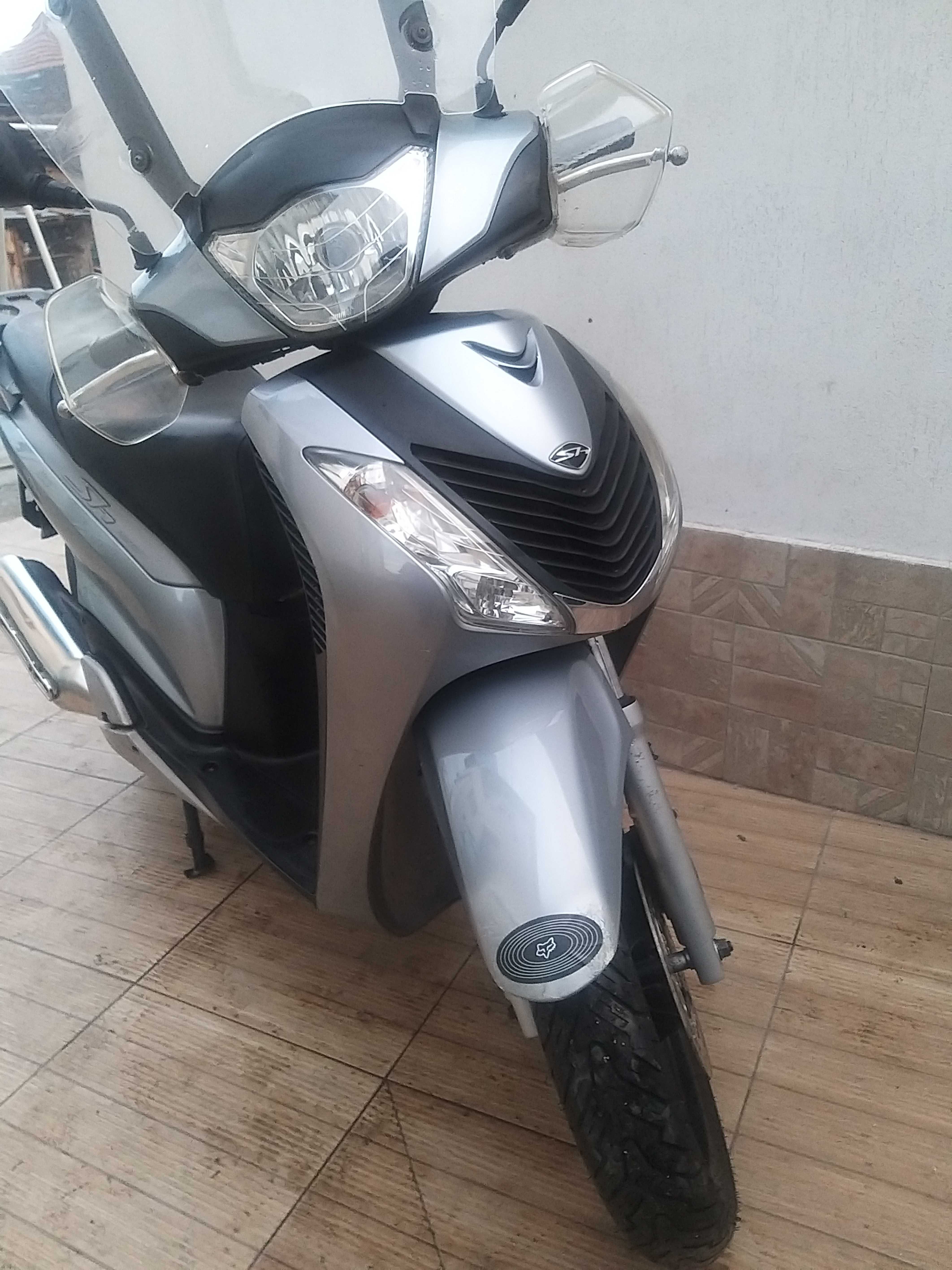 Продавам скутери  10бр