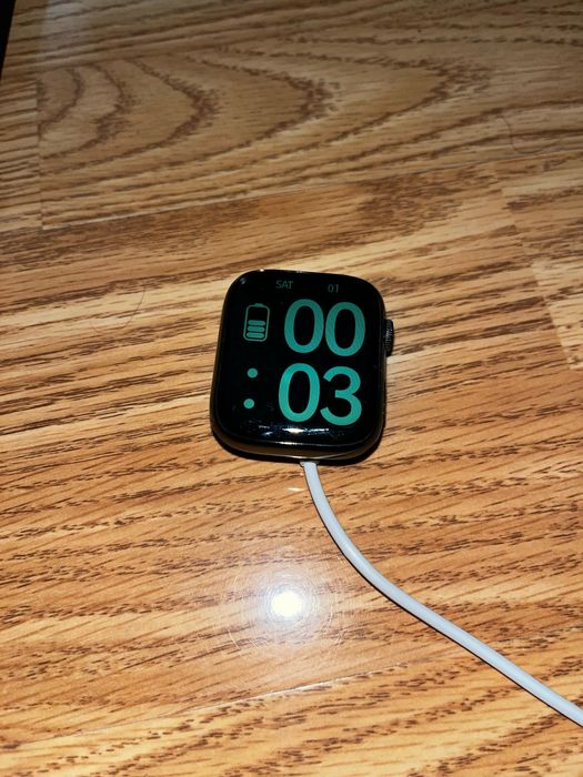 Smart whatch,compatibila cu orice tip de smart phone