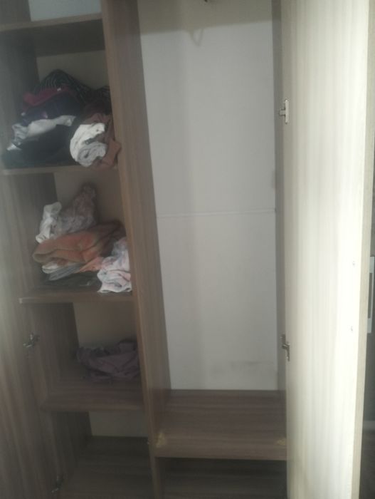 Продается шкаф и стол компьютерный