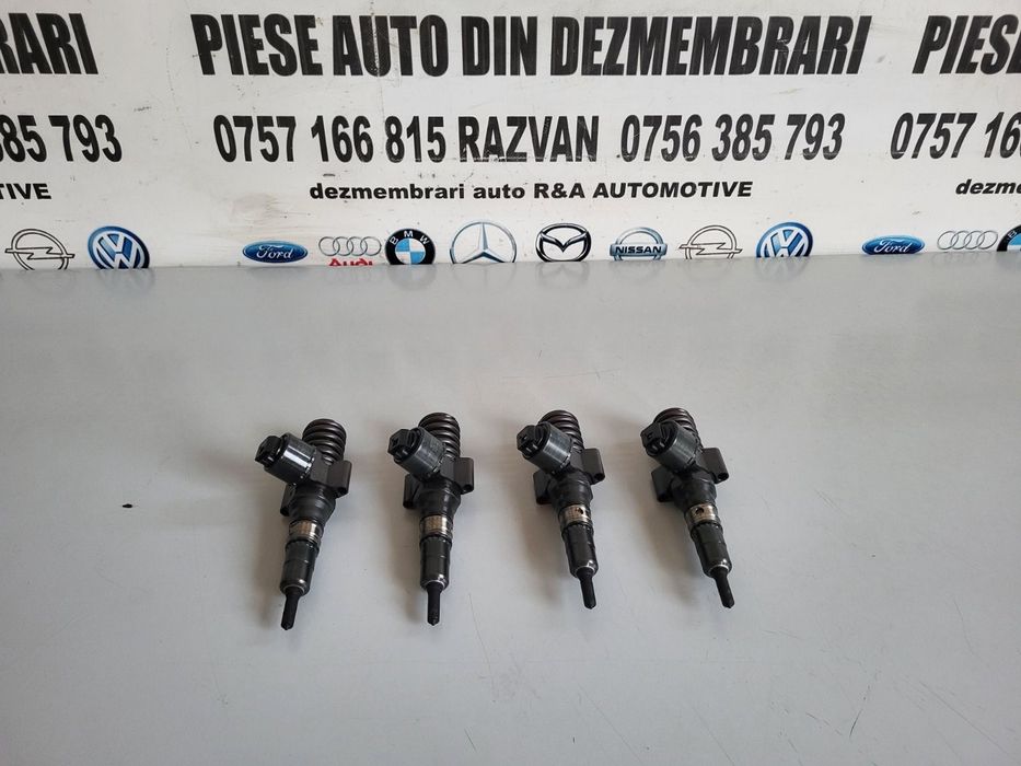 Injectoare Injector 2 Prinderi BOSCH Vw Audi Seat Skoda Passat B6 Golf Touran Altea Leon Octavia 2