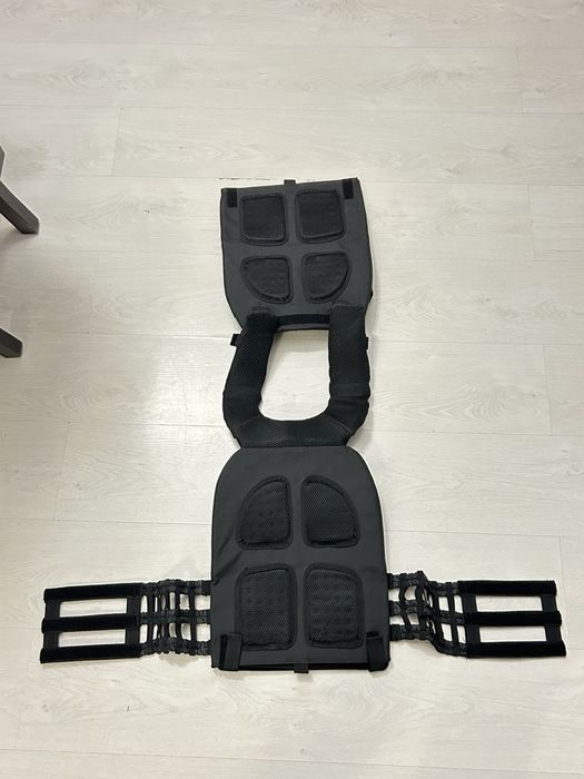 Тактическа жилетка laser cut