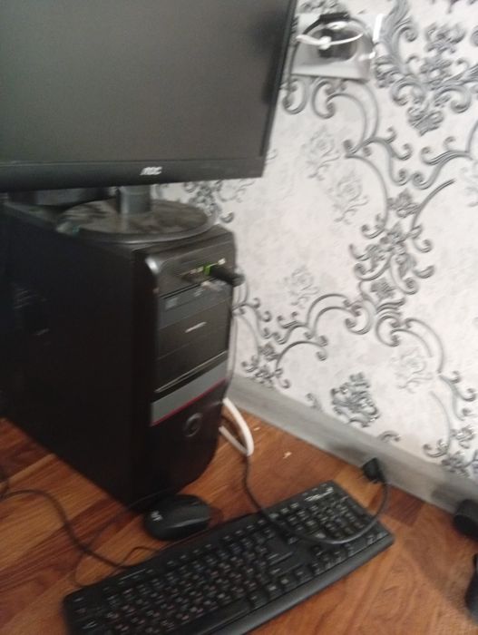 Компьютер сотилади холати яхши Виндоус 7