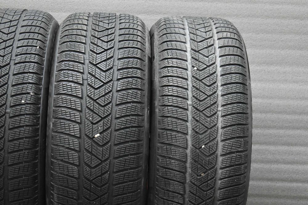 Зимни гуми 255/55/19 Pirelli