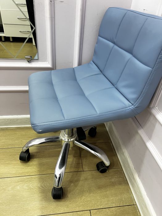 Стулья для мастеров для дома