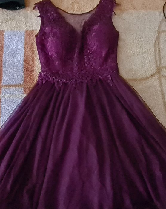 Rochie de seara , perfectă pentru diverse evenimente