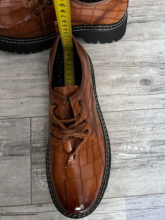 Pantofi noi din piele marimea 43