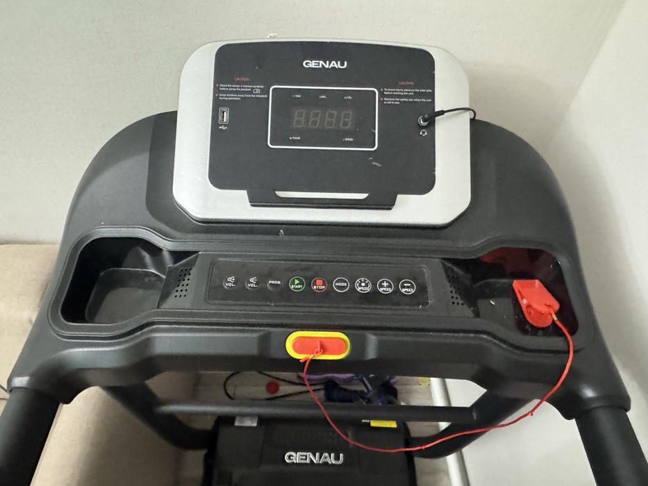 Продам беговую дорожку