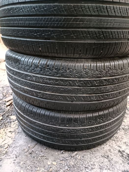 235 65 R17 Nexen Holati yaxshi Ayibi Yoq