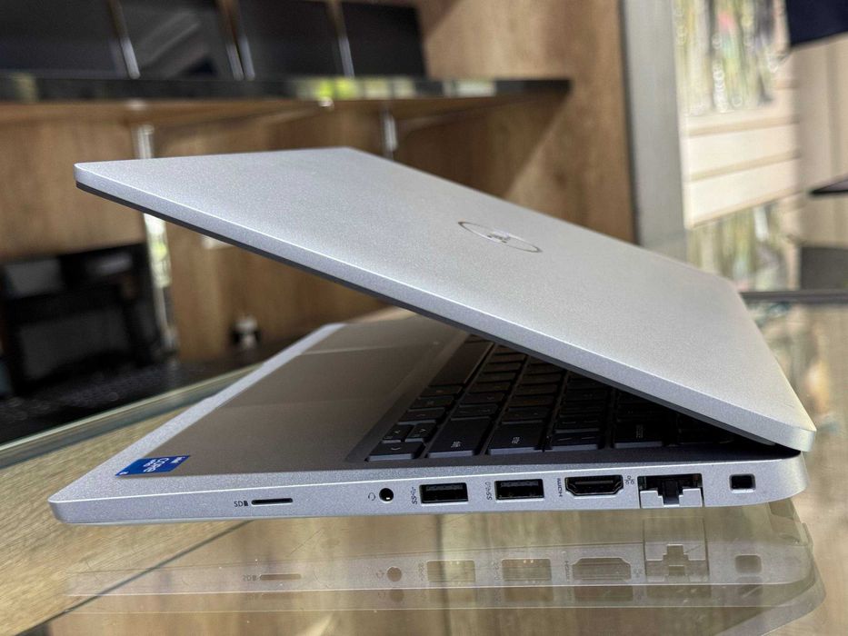 DELL Latitude 5420 Core i5-1145G7 ram 16 ssd 256