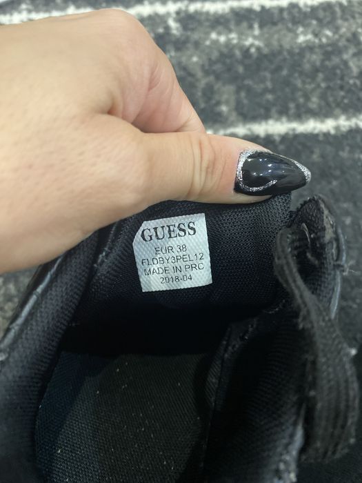 Сникърси Guess 38 номер