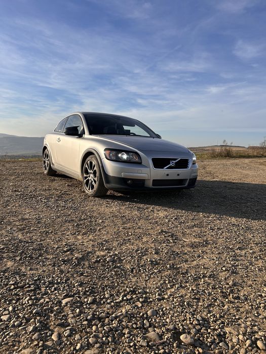 Volvo C30 D2(1.6 Diesel)