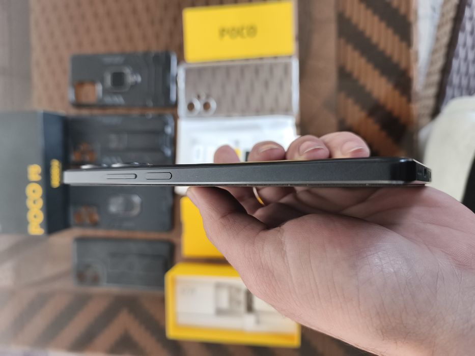 Poco f5 12/256 Snapdragon 7+ gen 2