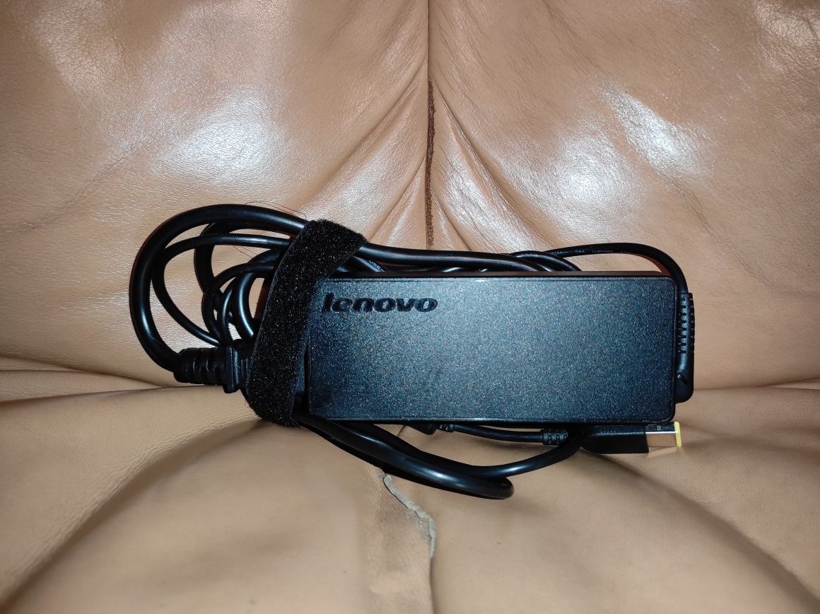 Адаптер/ зарядно за лаптоп Леново/ Lenovo 90W