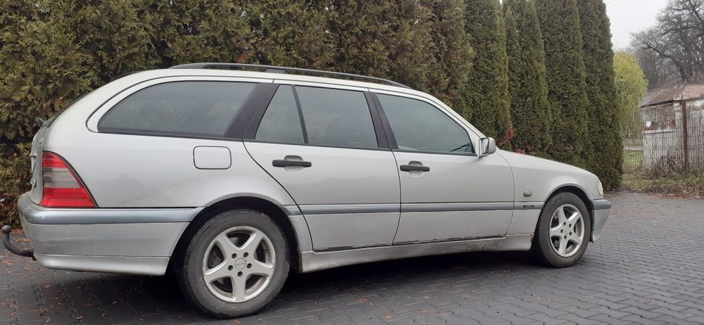 Mercedes C-Class 200 cdi
