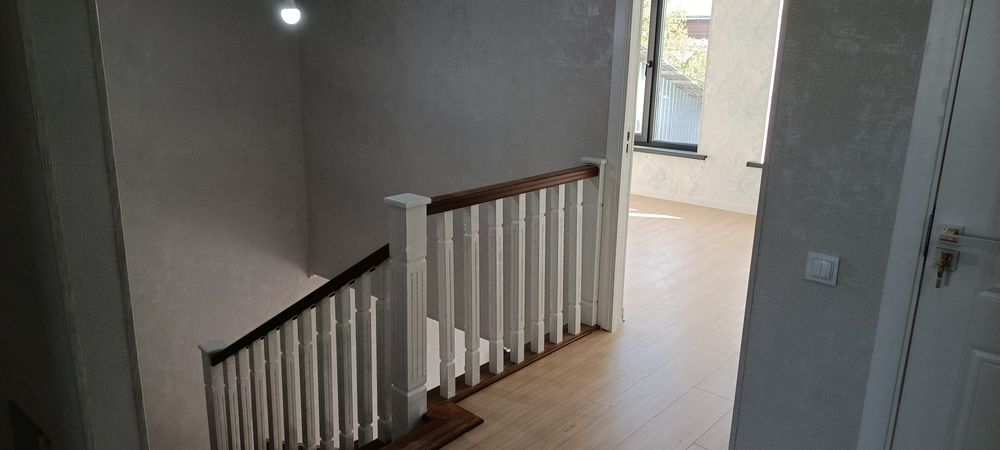 Новый дом 2 этажный 6 комнатная,холл + подвал