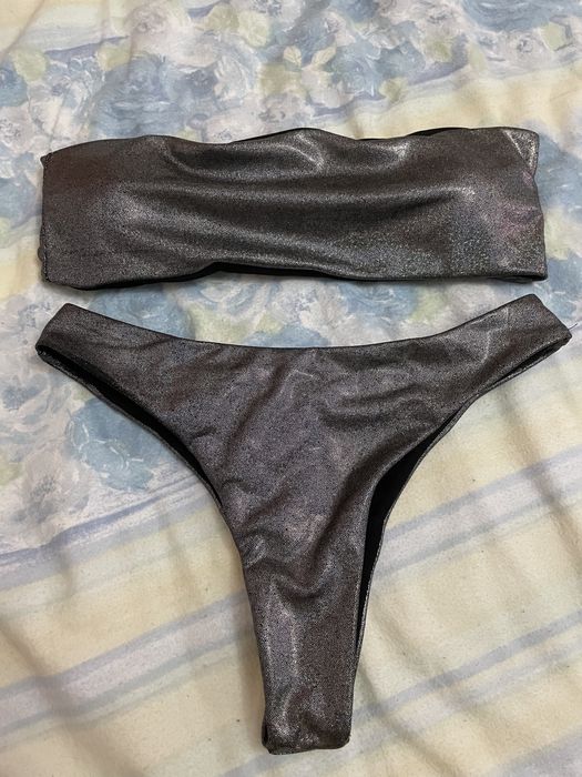 Costume baie noi neutilizate