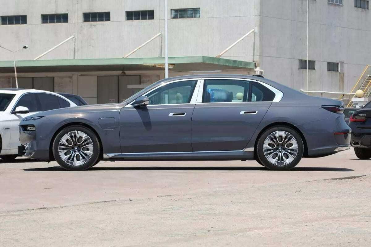 BMW I4 и I7 электро под заказ в быстрые сроки