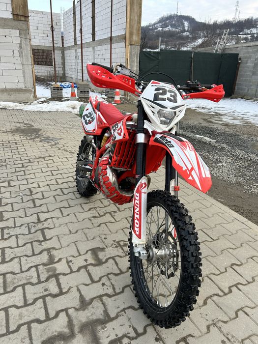 Beta RR 250  (nu ktm, husqvarna, gas gas, sherco)