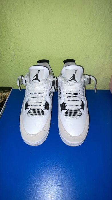 Vand jordan 4 marimi intre 36-45