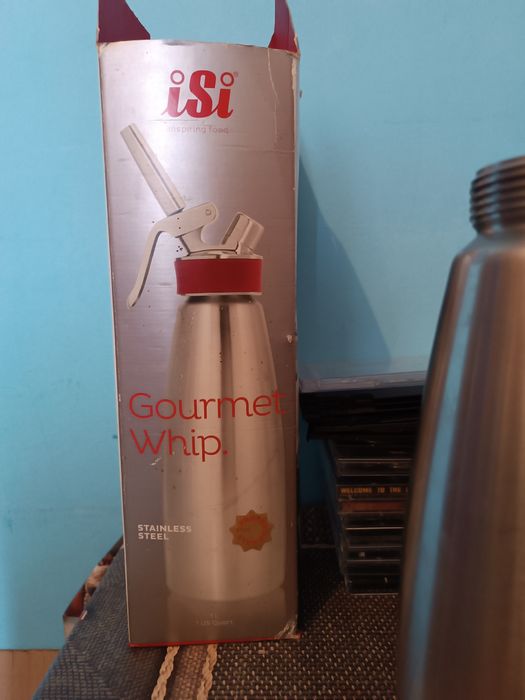 Сифон за еспума isi