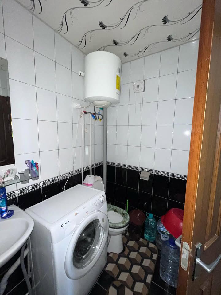 6mekrarayon 1xona 2xona qilingan xamma sharoiti bor 4etaj