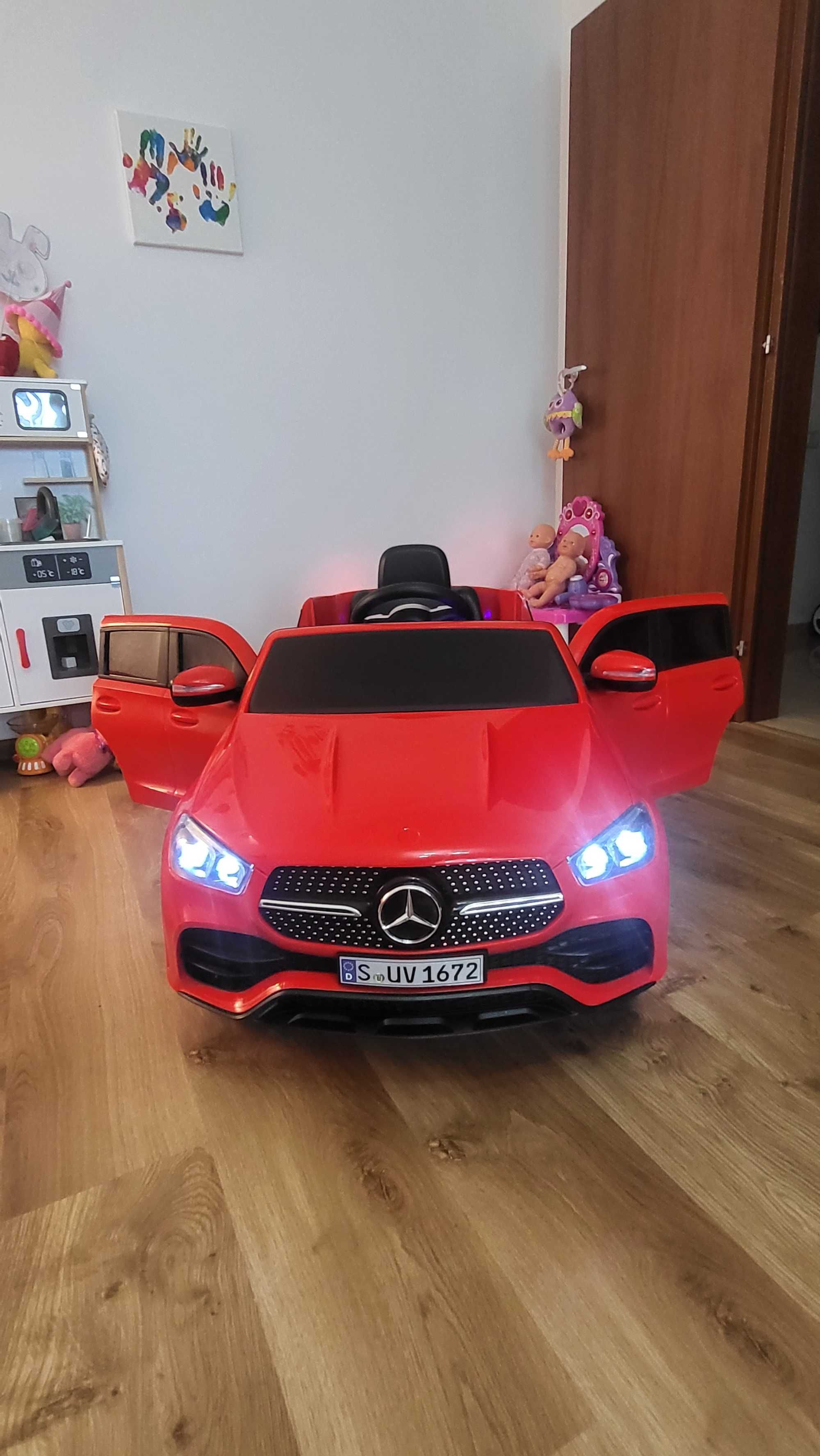 Vand Masinuta electrica cu telecomanda Mercedes GLE450 Red copii