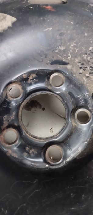 Зимни гуми с джанти 15"