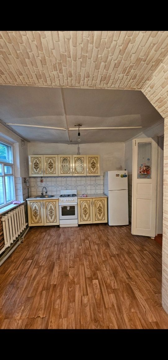 Продаётся дом, в хорошем районе