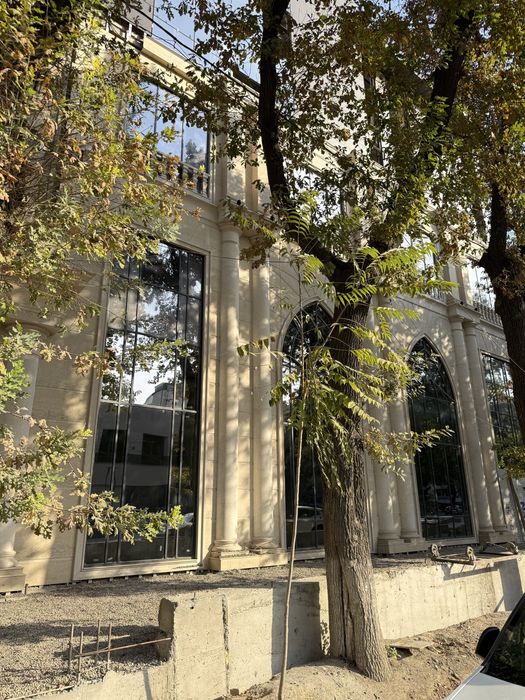 Коммерческое помещение 2 этаж 50кв/м новый торговый центр рядом Poytax