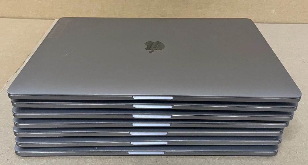 MacBook Pro 15 inch 512 GB OPTOM narhda