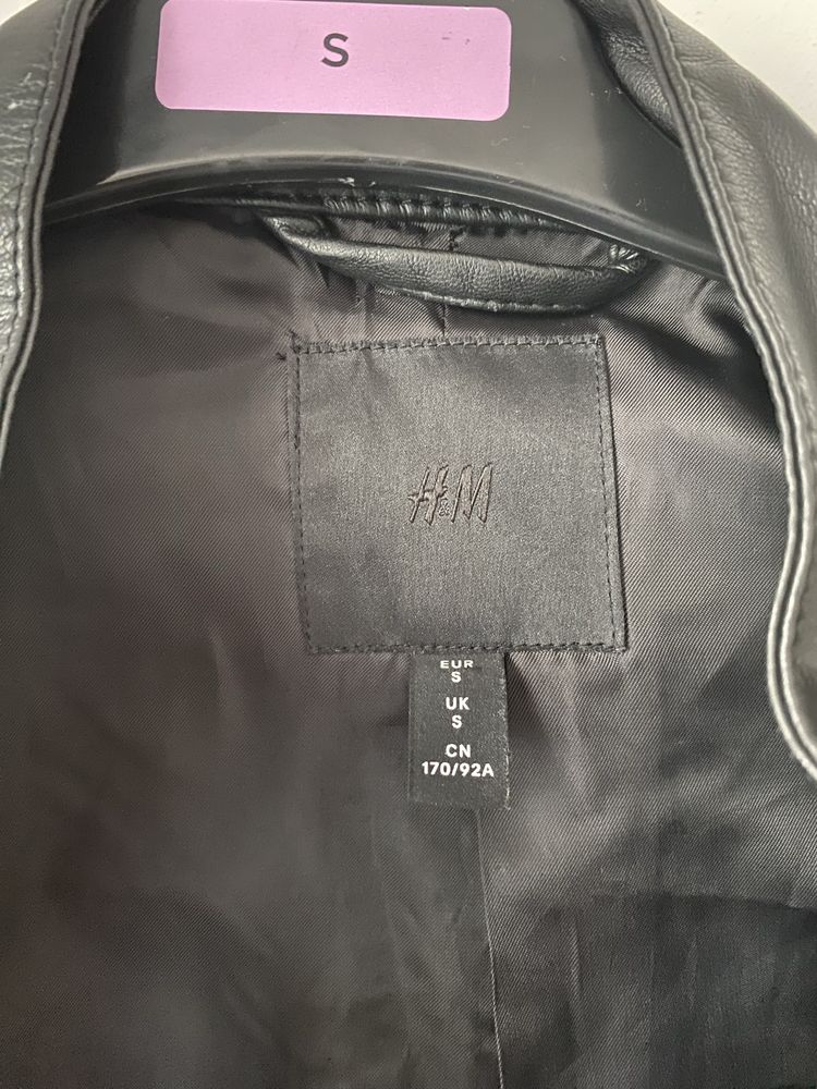 Geaca imitatie piele H&M, marimea 36, dama