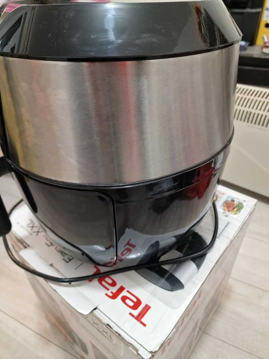 Tefal Easy Fry XXL EY701D15 – 5.6 л, 1850 W, като нов