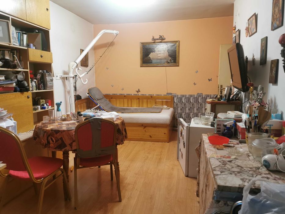 Бели брези: три стаи, просторна тераса, безпроблемно паркиране, ТЕЦ!