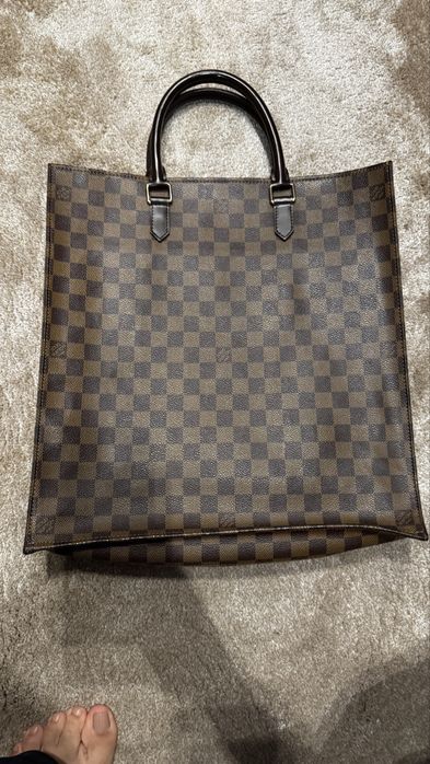 LV оригинална чанта