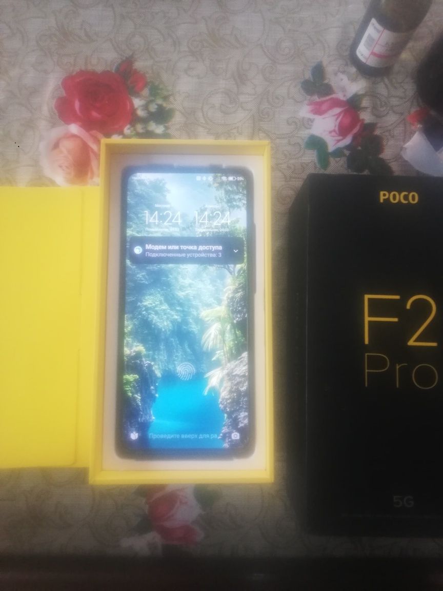 Poco f2 pro  Прадается тел в хорошем састаяний 8/256 память