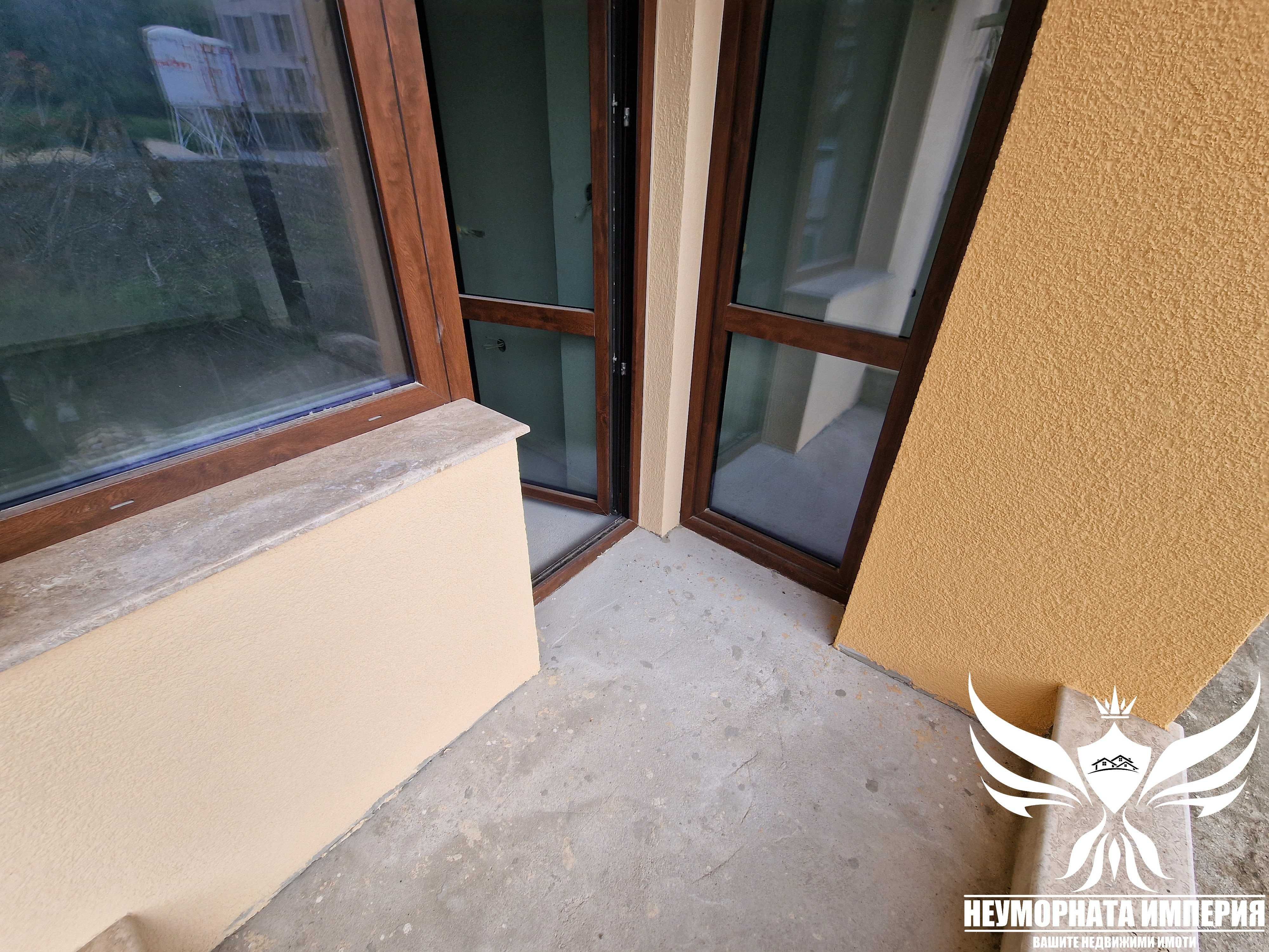 Продавам нов тристаен 92кв. ет. 2 в гр.Асеновград, кв.Стадиона