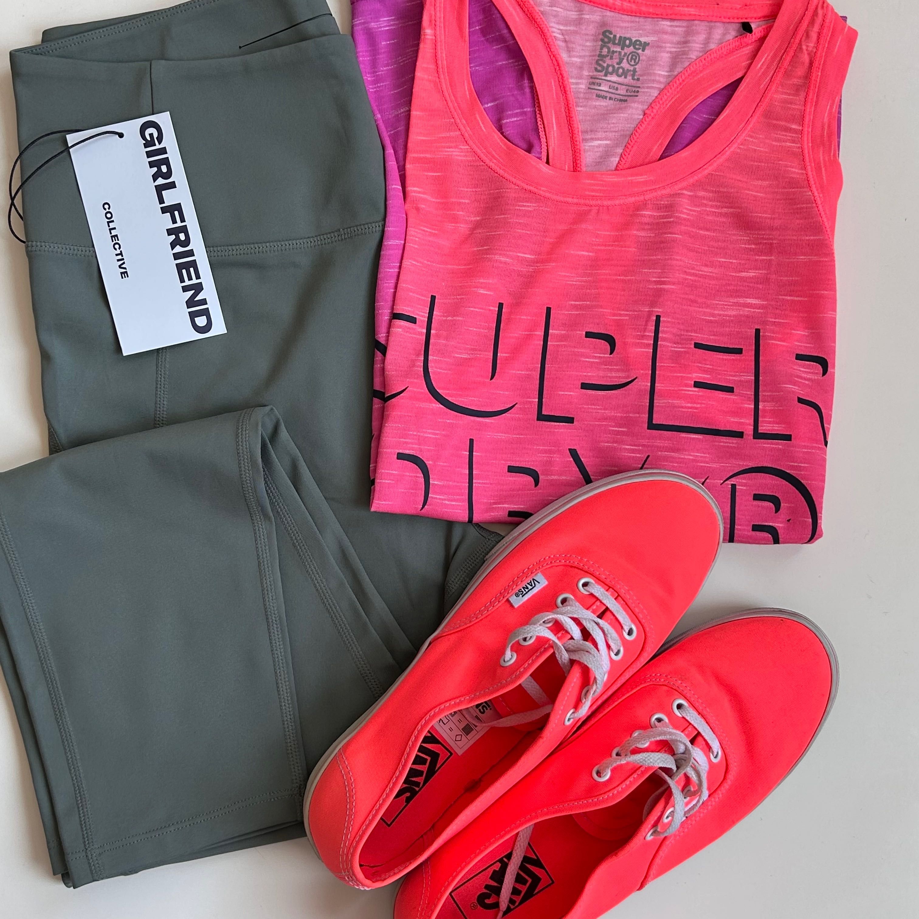 Нов спортен клин Girlfriend collective & топ Superdry
