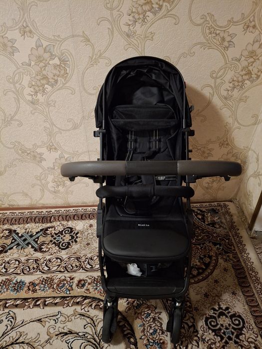 Коляска для младенца