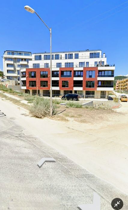 Паркомясто до комплекс Белла Вита