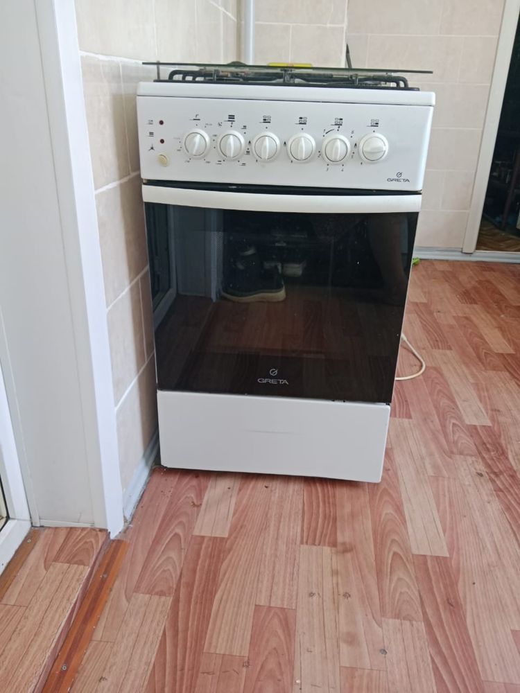 Продам электроплиту