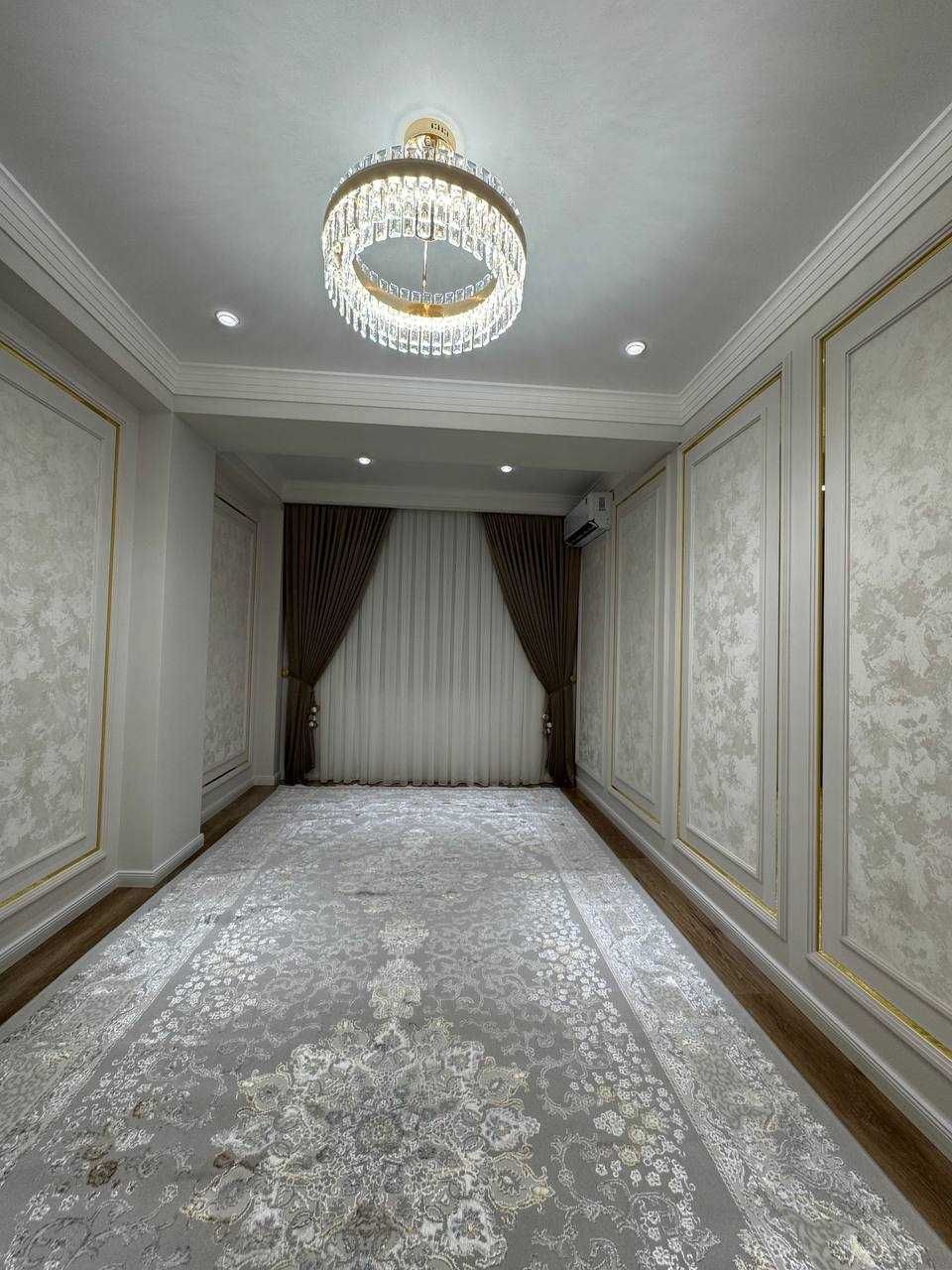 HONSAROY Ж/К Парламент 2х комн/9/16 (жилая 55+10m² терраса)