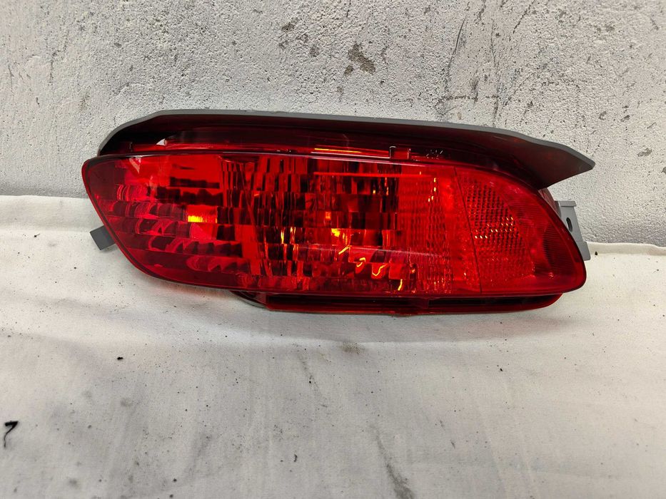 Нова светлина Лексус  Lexus RX