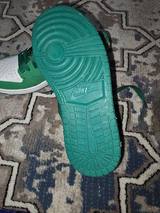 Кроссовки оригинальный