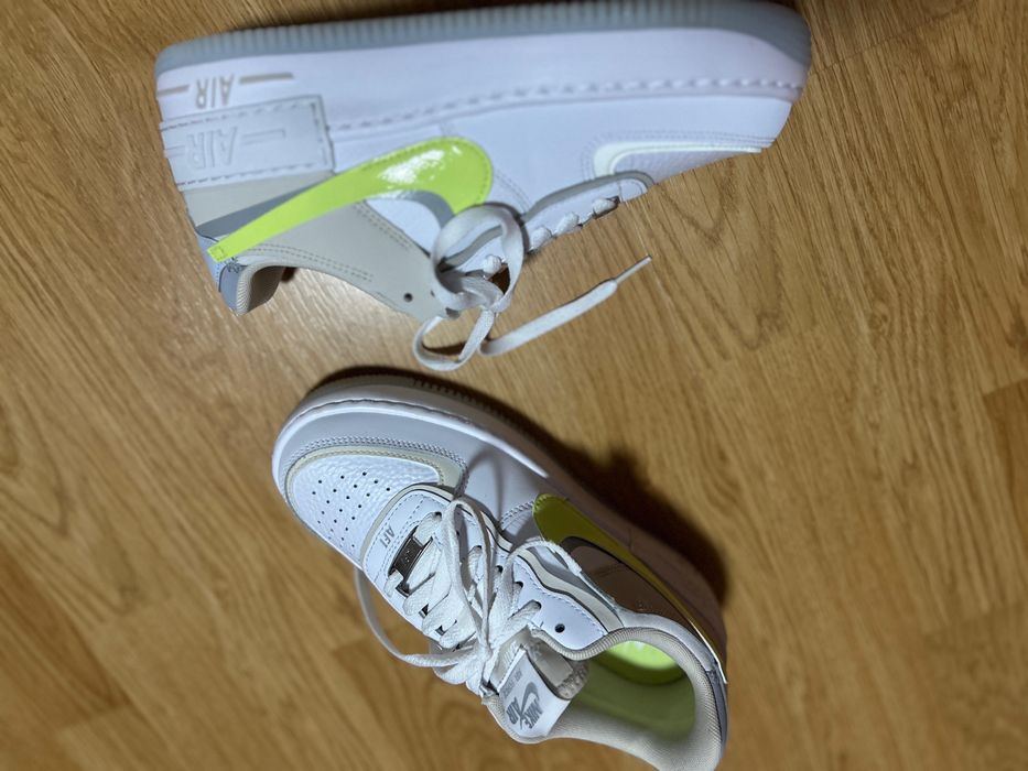 Air force 1 shadow