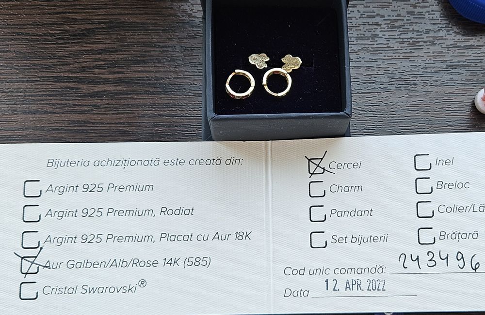 Cercei bebelus din aur